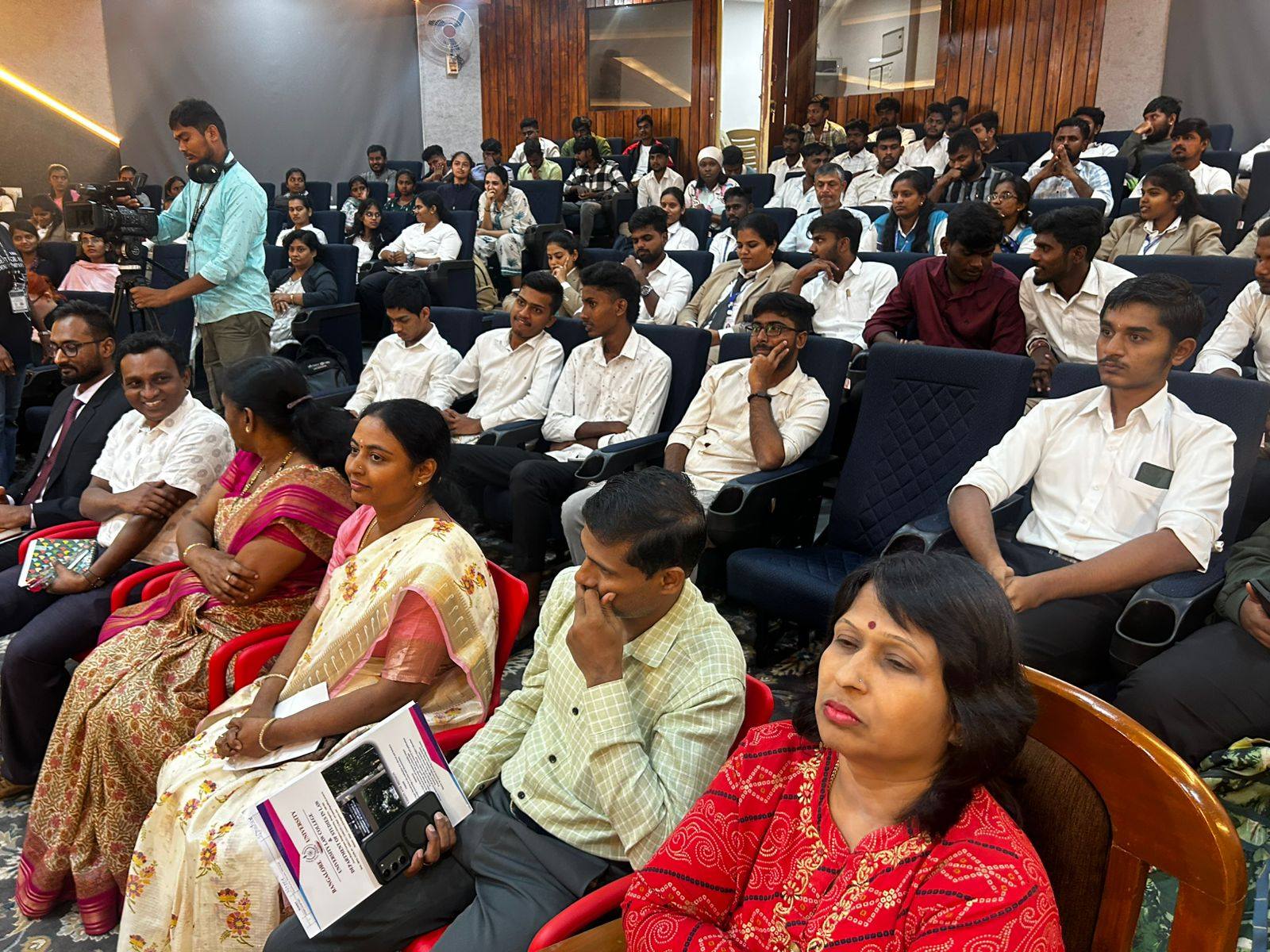 Audience of Academics and Students of the University of Bangalore