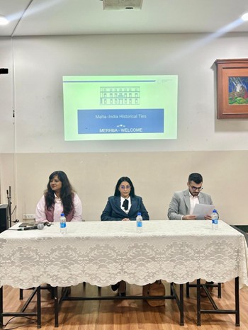 Deputy Head of Mission Mrs Tarniem Mangion Shokry Iskandar ( centre ) and Second Secretary and Consul Mr Daniel Mallia ( right ) at the Maltese-Hindi Language Workshop at the Jesus Mary College in New Delhi.