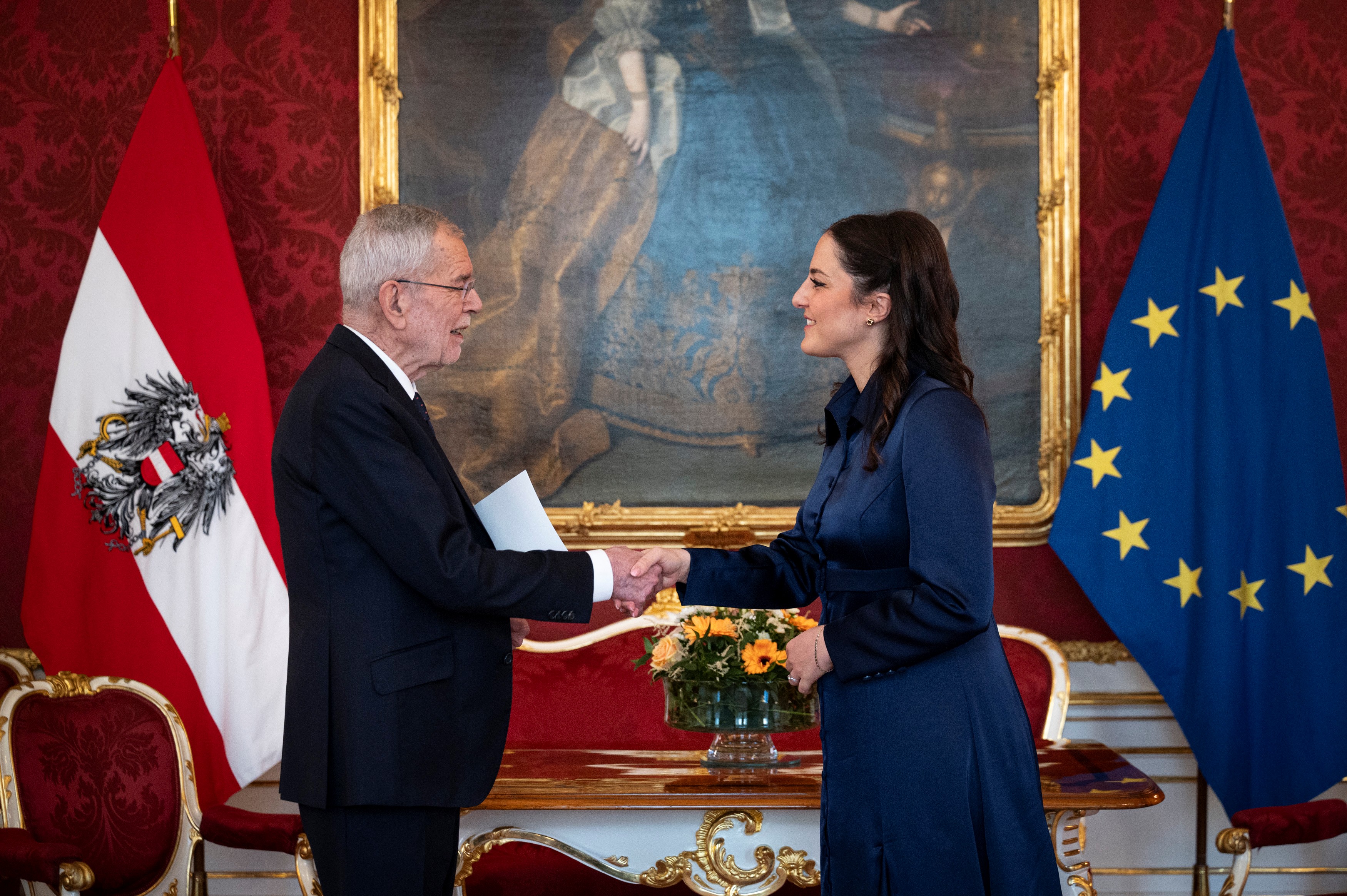 Conveyance of the greetings of H.E. Dr Miriam Spiteri Debono, President of Malta, by H.E. Dr Francesca Camilleri Vettiger to H.E. Mr Alexander Van der Bellen