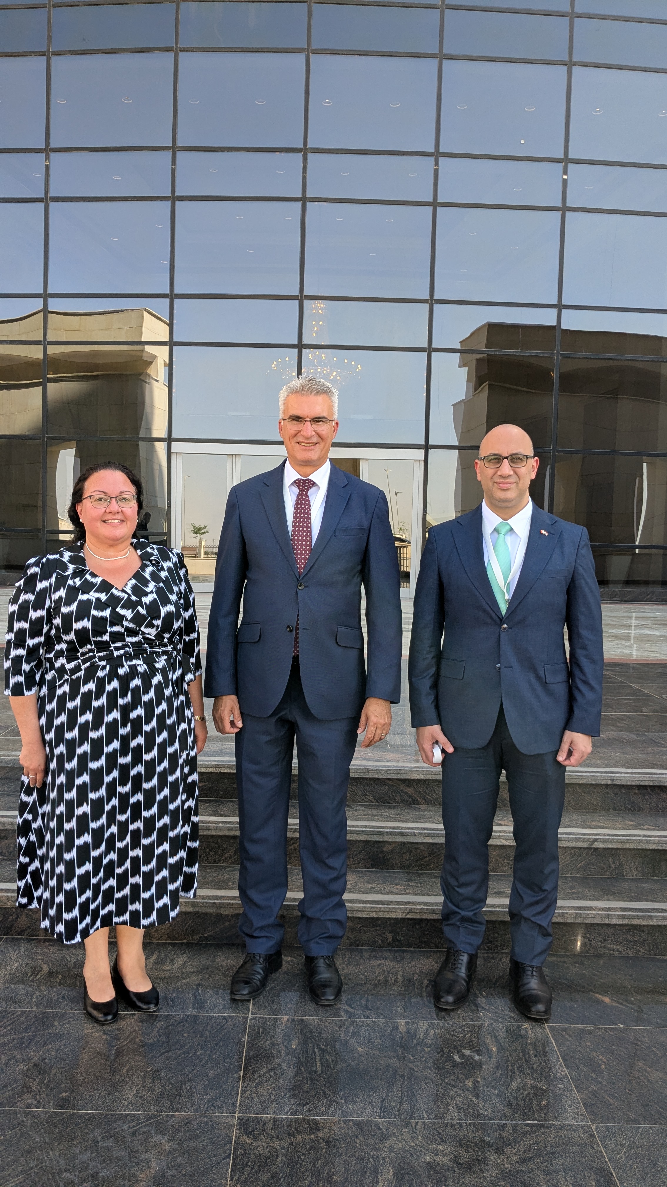 The Honourable Speaker Carmelo Abela stands next to His Excellency André Spiteri, Ambassador of Malta to Egypt, and Ms. Eleanour Scerri, Clerk to the House of Representatives