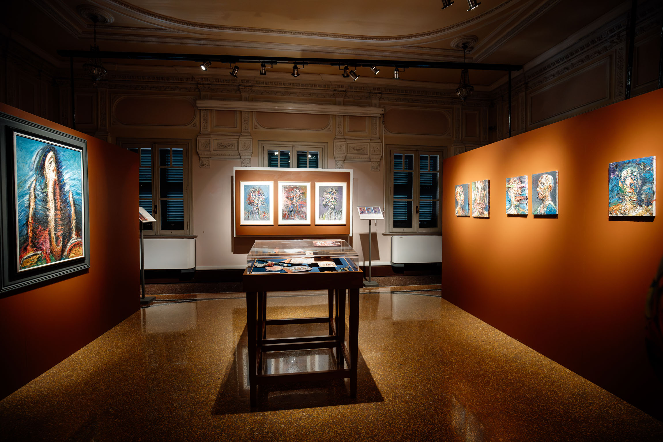 Photo of the setting of the exhibition, at the Museo Hendrik Christian Andersen
